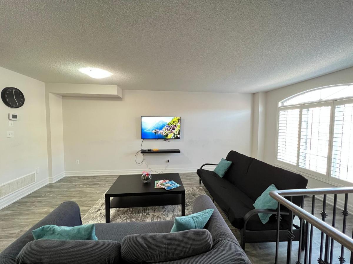 Beautiful Vacation Home Near Toronto Airport Mississauga Eksteriør bilde
